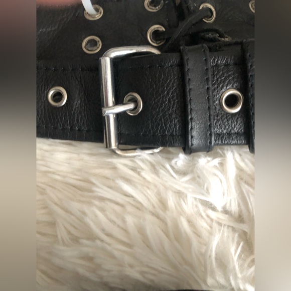 INTERSTATE LEATHER WOMEN'S SIZE Medium BLACK LEATHER CHAPS - Picture 4 of 9